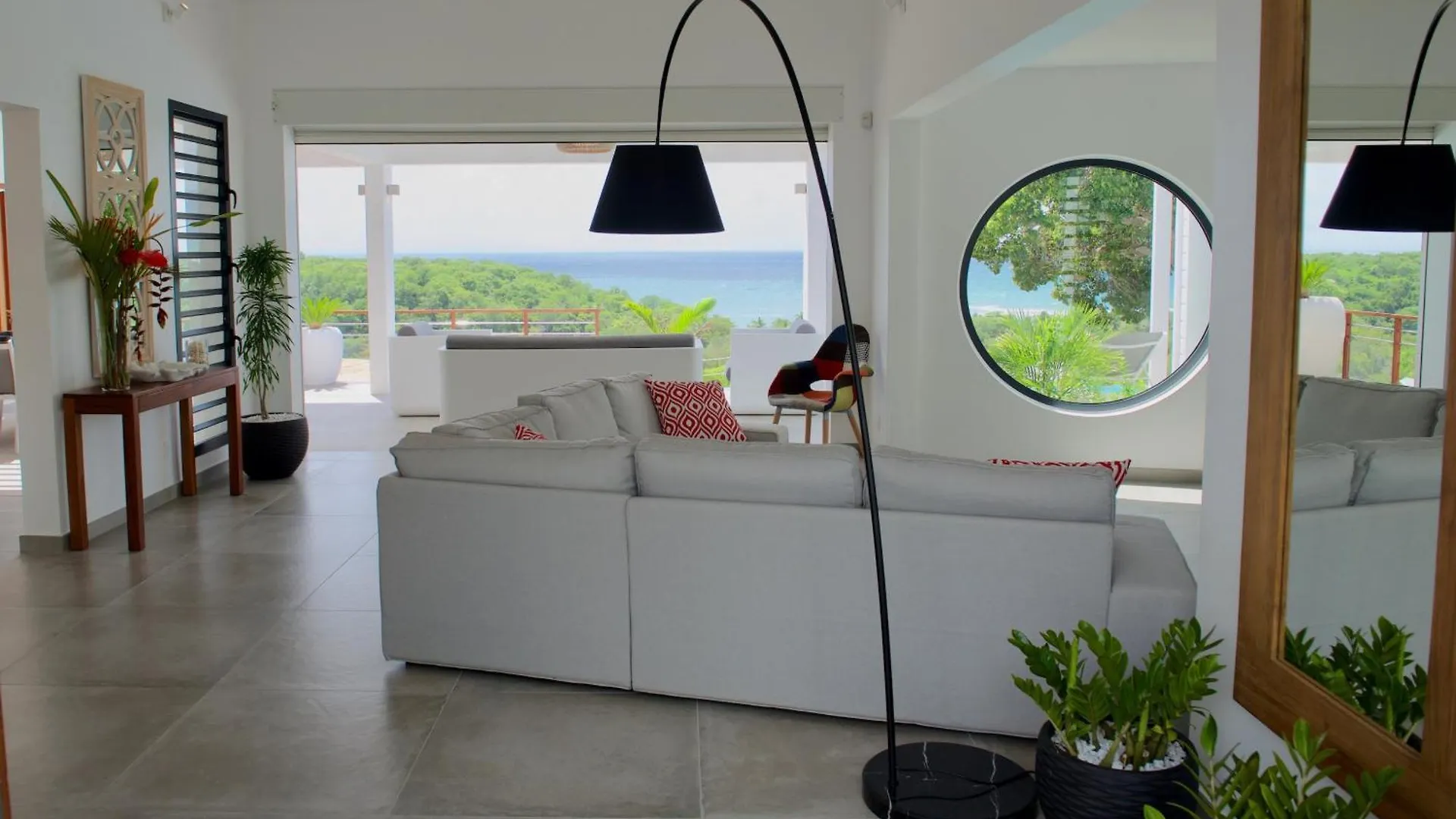 THE VIEW - Magnifique Villa face à la Mer Sainte-Anne